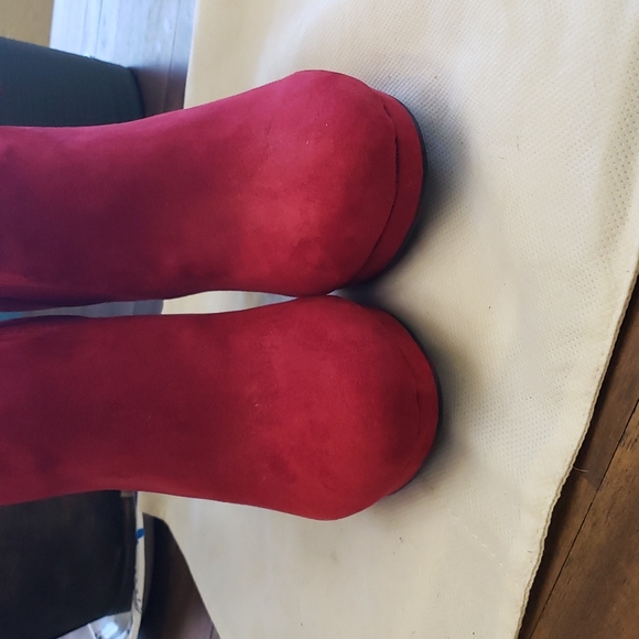 Red platform bootie with ankle strap - Picture 2 of 6